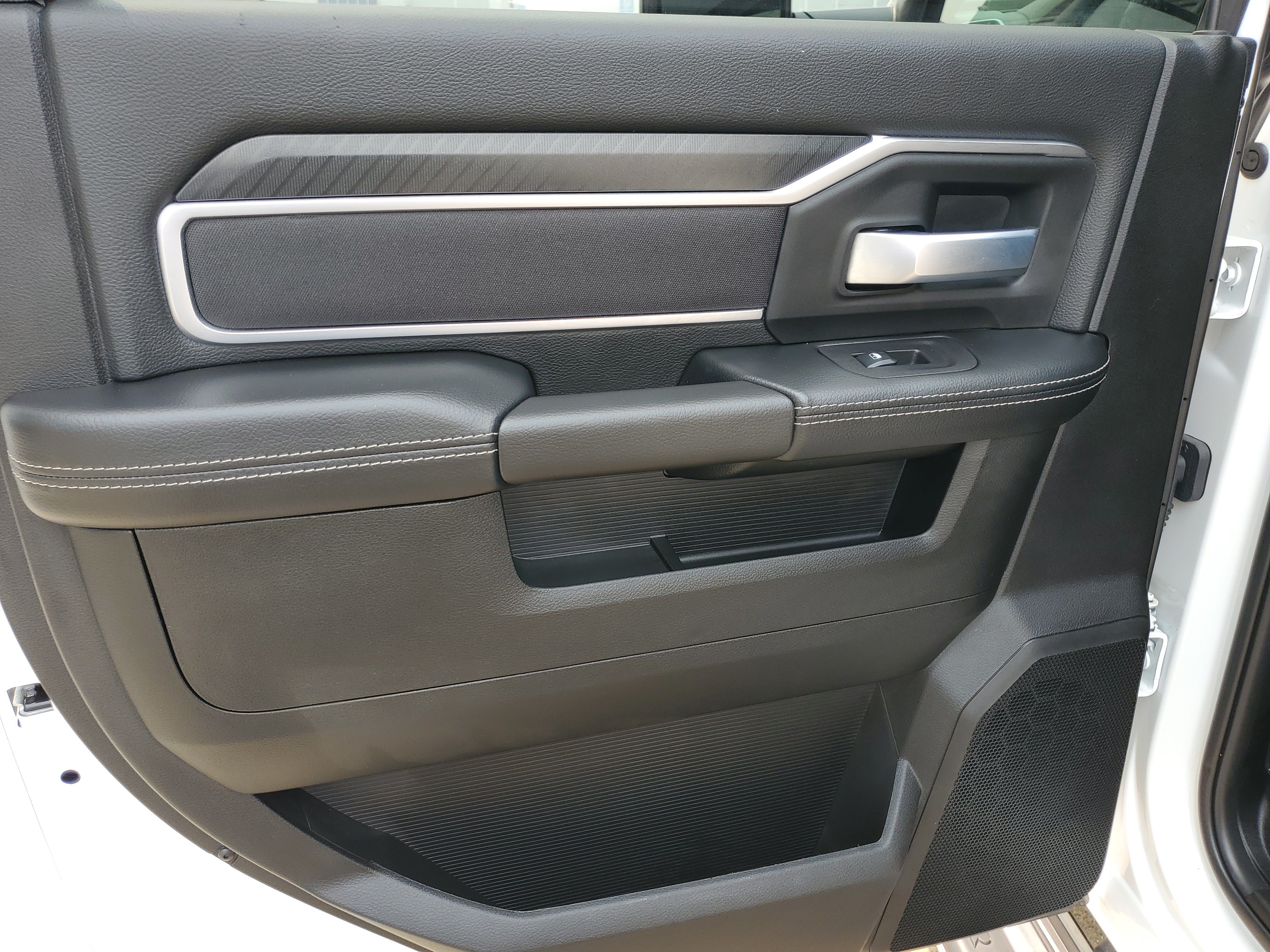 Used 2026 RAM 2500 Big Horn AWD/4WD image 19
