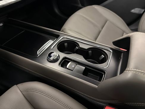 Certified 2025 Lincoln Corsair AWD w/ Equipment Group 101A image 29