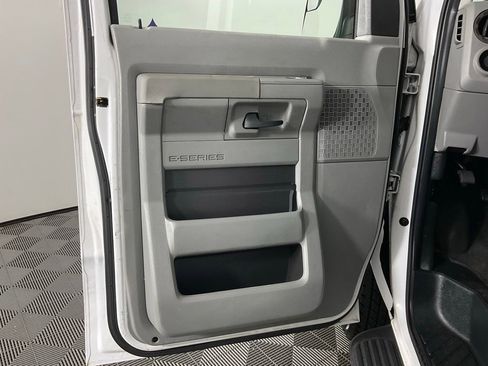 Used 2014 Ford E-350 and Econoline 350 XL w/ Power Windows & Locks Group RWD image 12