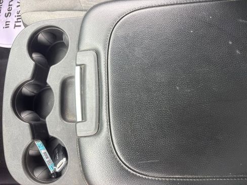 Used 2024 RAM 2500 Big Horn image 30