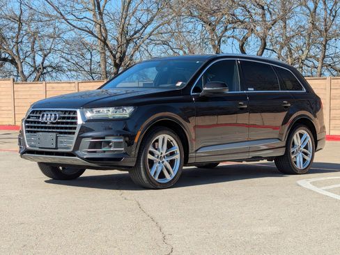 Used 2017 Audi Q7 3.0T Prestige w/ Prestige Package image 5