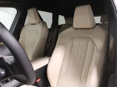 Certified 2026 BMW X3 xDrive30i AWD/4WD image 2