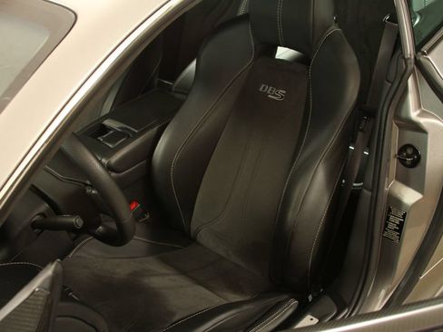 Used 2009 Aston Martin DBS Coupe RWD image 47