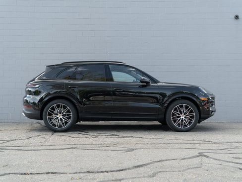New 2026 Porsche Cayenne image 8