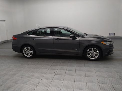 Used 2018 Ford Fusion S image 11