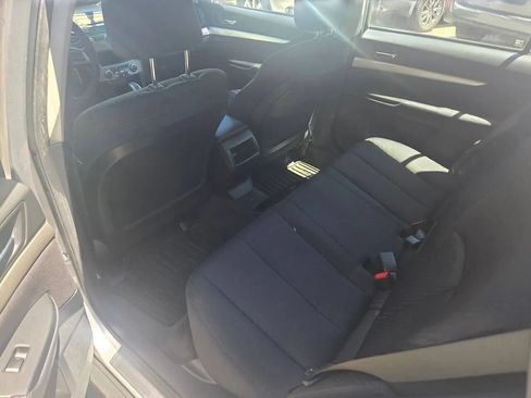 Used 2012 Subaru Outback 2.5i AWD/4WD image 23