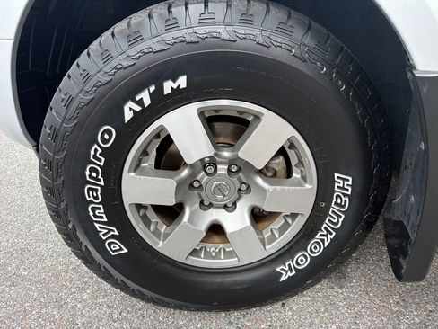 Used 2010 Nissan Frontier PRO-4X w/ Pro-4x Value Truck Pkg image 38