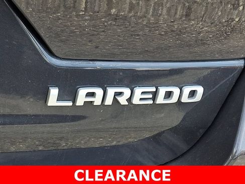 Used 2025 Jeep Grand Cherokee Laredo X w/ Luxury Tech Group I AWD/4WD image 30