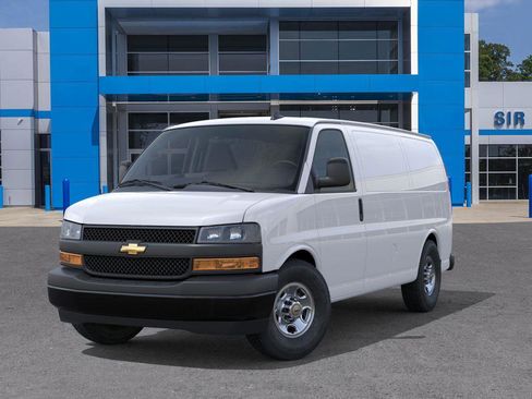New 2025 Chevrolet Express 3500 w/ Driver Convenience Package image 6