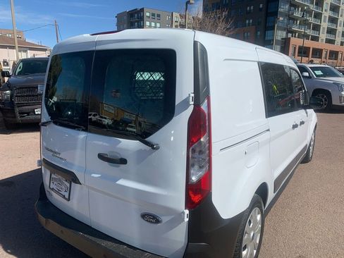 Used 2019 Ford Transit Connect XL image 7
