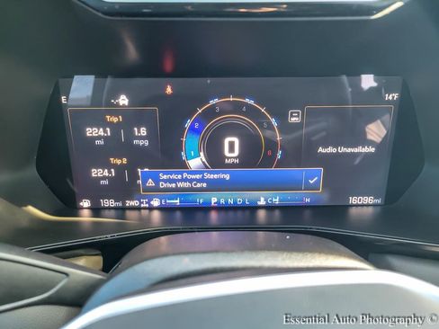 Used 2023 Chevrolet Colorado ZR2 w/ ZR2 Convenience Package III image 14