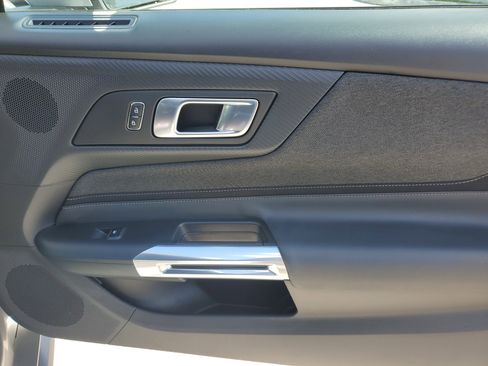 Used 2024 Ford Mustang Coupe image 25