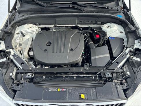 Certified 2023 Volvo XC60 B5 Core w/ Climate Package image 25