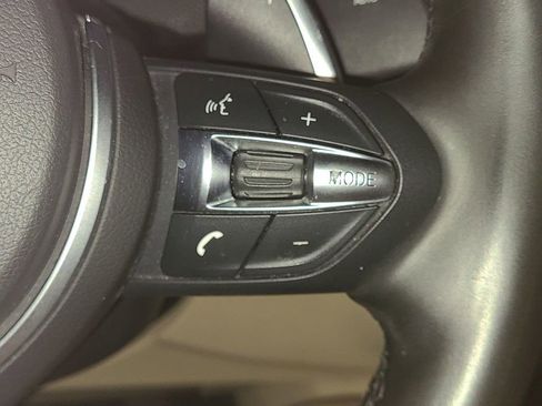 Used 2018 BMW 430i Convertible image 31