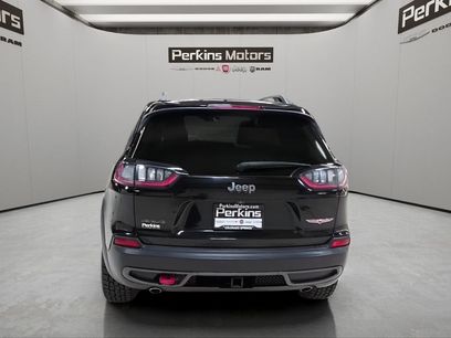 Used 2019 Jeep Cherokee Trailhawk