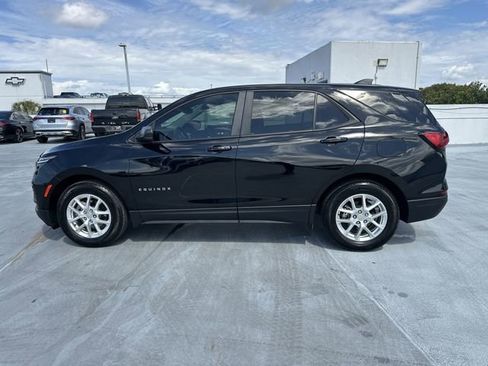 Certified 2024 Chevrolet Equinox LS w/ LS Convenience Package image 14