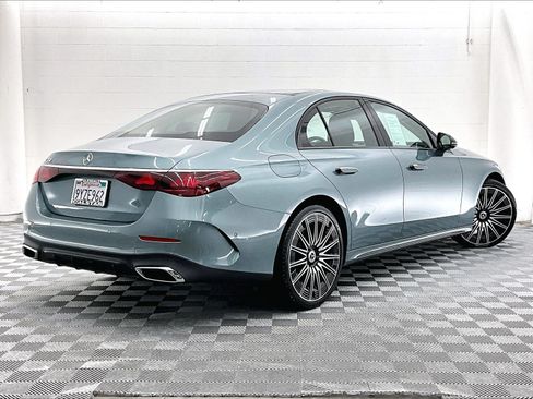 Used 2026 Mercedes-Benz E 350 Sedan image 11