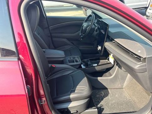 New 2025 Ford Mustang Mach-E Premium image 77