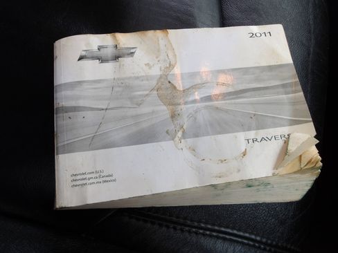 Used 2011 Chevrolet Traverse LT w/ Personal Connectivity Package image 29