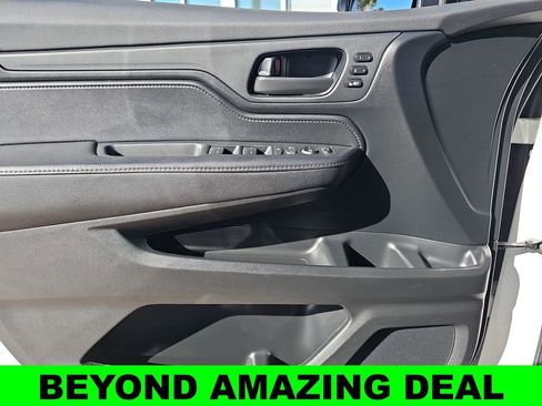 Used 2024 Honda Odyssey EX-L image 28