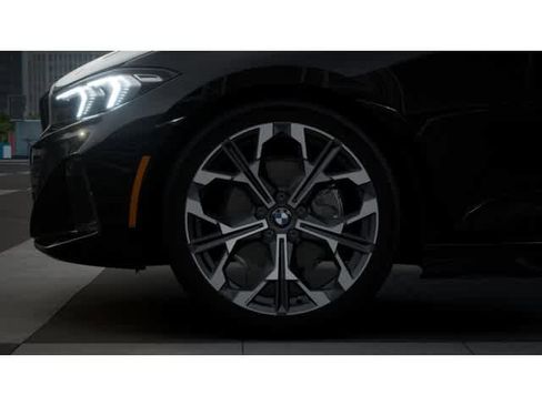 Used 2026 BMW 330i Sedan w/ Premium Package RWD image 7