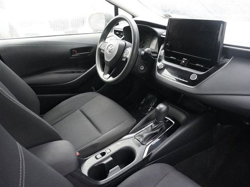 Used 2024 Toyota Corolla LE image 24