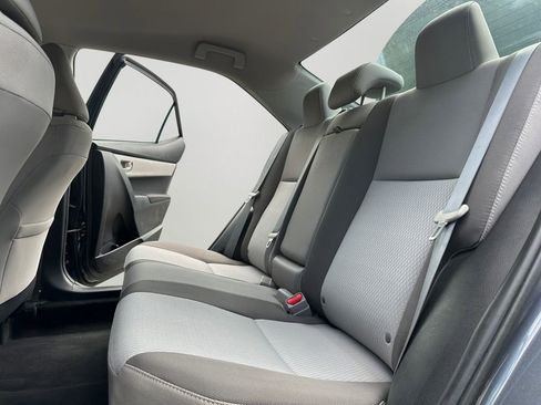 Used 2019 Toyota Corolla LE FWD image 25