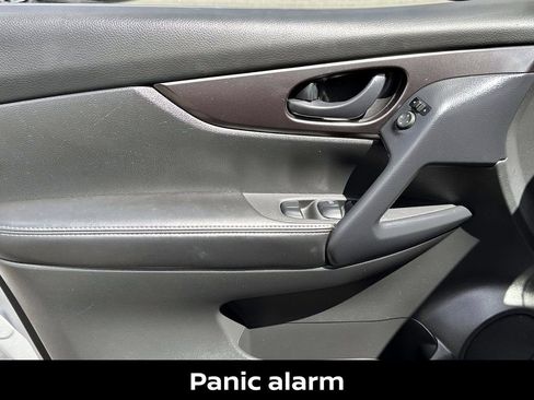 Certified 2022 Nissan Rogue Sport S image 19