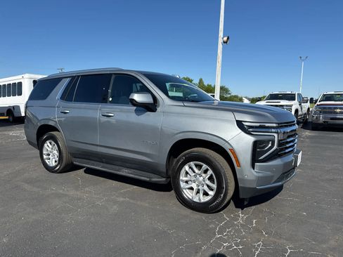 Certified 2025 Chevrolet Tahoe LT AWD/4WD image 7