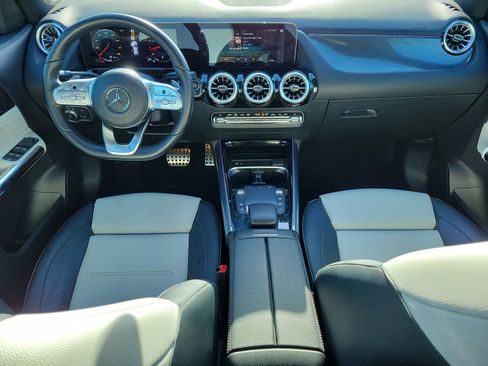 Certified 2022 Mercedes-Benz GLA 250 image 14