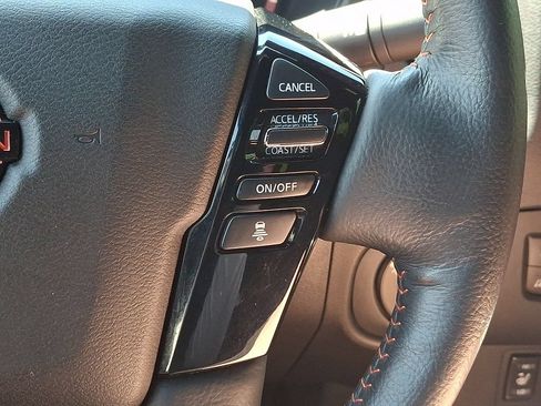 Used 2023 Nissan Frontier PRO-4X w/ Pro Convenience Package AWD/4WD image 22