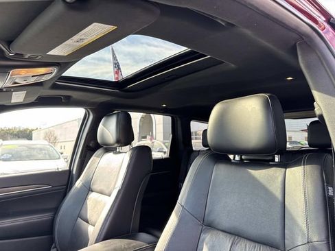 Used 2016 Jeep Grand Cherokee Limited image 19