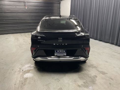 New 2026 Buick Envista Avenir image 3