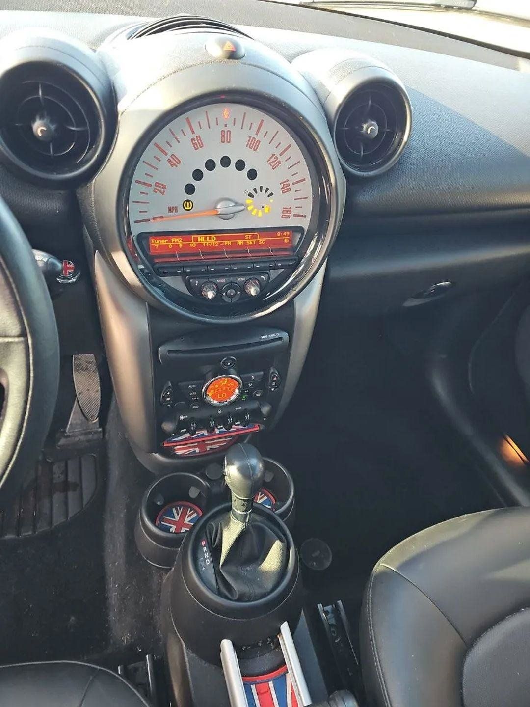 Used 2014 MINI Cooper Countryman FWD image 3