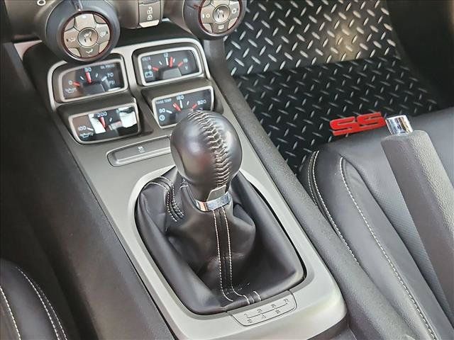 Used 2011 Chevrolet Camaro SS w/ RS Package RWD image 12