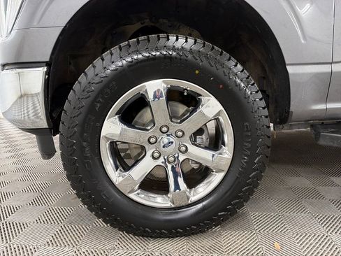 Used 2023 Ford F150 Lariat w/ Max Trailer Tow Package image 13