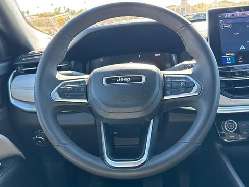 Used 2025 Jeep Compass Limited w/ Elite Group image 14