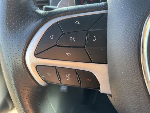 Used 2017 Dodge Durango R/T AWD/4WD image 16