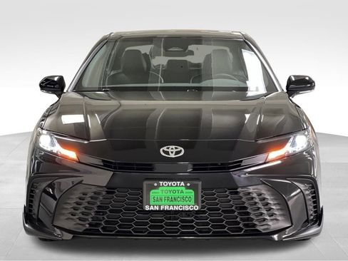 New 2026 Toyota Camry SE image 5