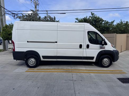 Used 2017 RAM ProMaster 2500 image 4