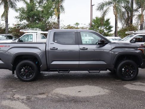 Used 2024 Toyota Tundra Limited w/ TRD Off-Road Package image 11