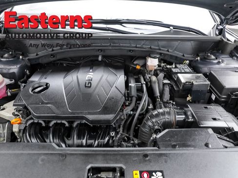 Used 2022 Hyundai Tucson Limited image 7