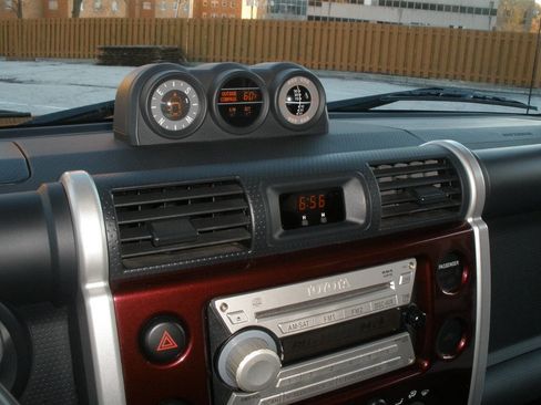 Used 2007 Toyota FJ Cruiser Base 4dr SUV 4WD (4L V6 6M) image 38