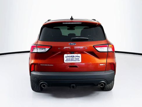 Used 2020 Ford Escape Titanium AWD/4WD image 5