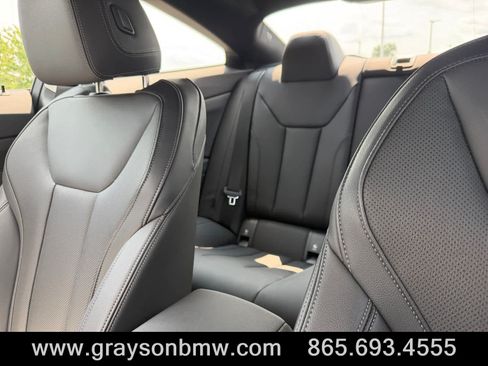 Used 2025 BMW M440i Coupe w/ Premium Package RWD image 30