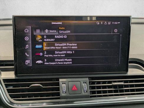 Used 2024 Audi Q5 2.0T Premium Plus image 17