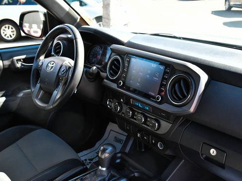 Used 2023 Toyota Tacoma TRD Off-Road w/ Black Out Package (TMS) AWD/4WD image 43