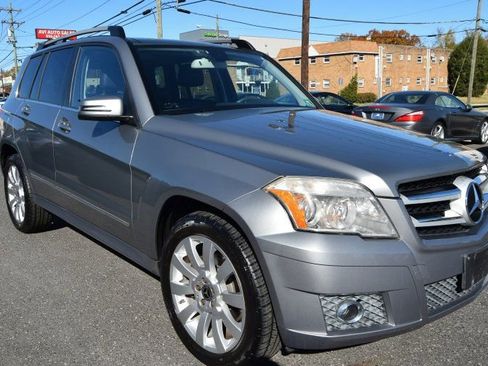 Used 2011 Mercedes-Benz GLK 350 4MATIC image 15