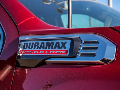 Used 2024 GMC Sierra 2500 SLE w/ SLE Value Package; image 10