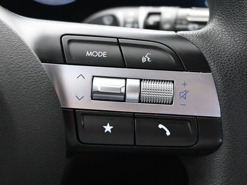 Used 2025 Hyundai Tucson SEL FWD image 30